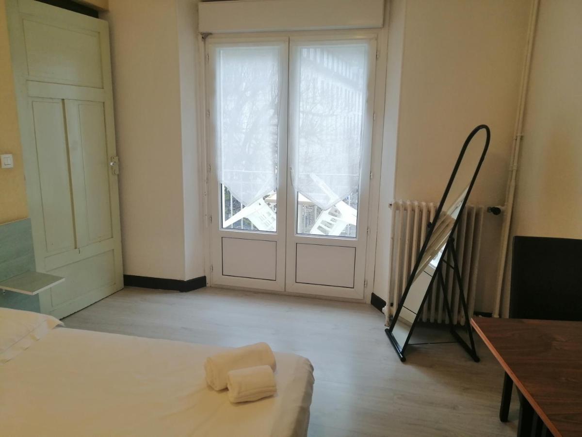 Hotel Francois Ier Bagneres-de-Luchon Экстерьер фото