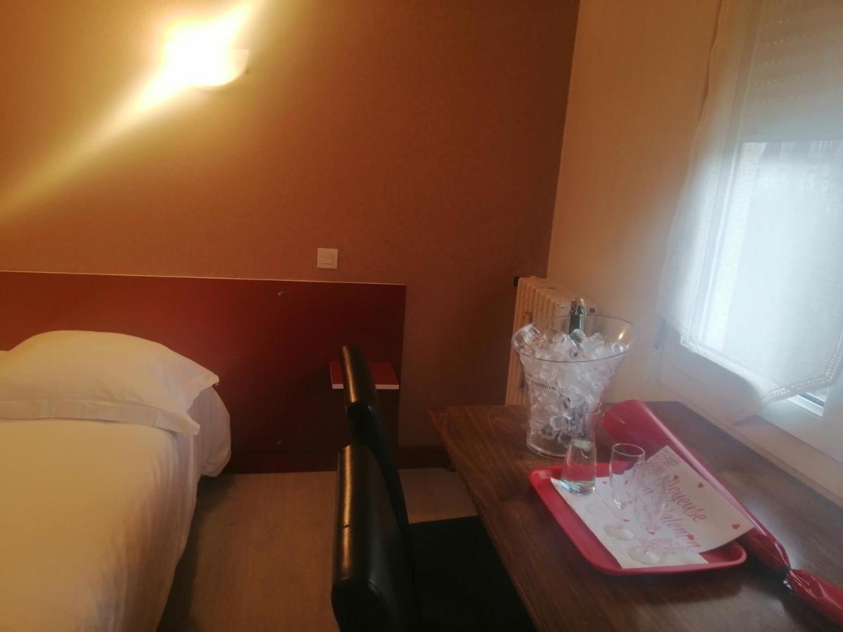 Hotel Francois Ier Bagneres-de-Luchon Экстерьер фото